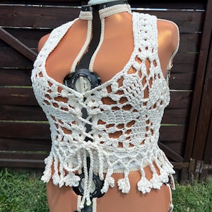 Boho Crochet Flower Vest – Handcrafted Festival Fashion, Bohemian Summer Layer, Gift for Free Spirit & Boho Lovers