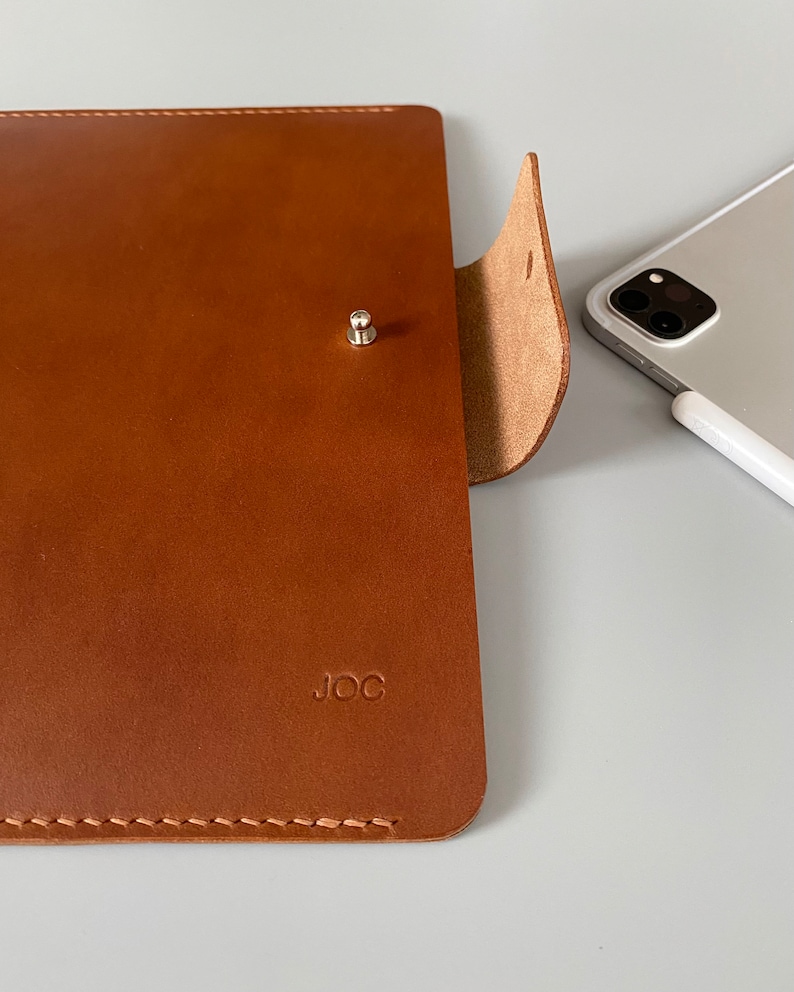 E-Reader und Tablet-Tasche aus Leder in cognacbraun für Kindle, Tolino, Kobo, PocketBook und Onyx Boox Geräte sowie für kleinere Tablets Bild 3