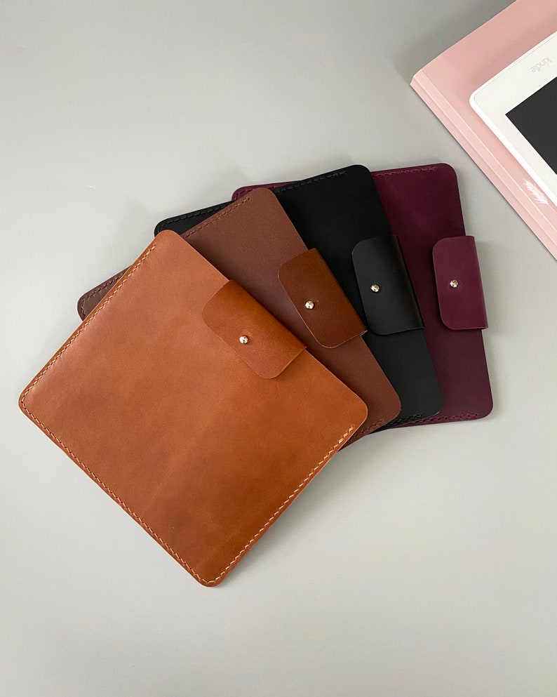 E-Reader und Tablet-Tasche aus Leder in Dunkelbraun für Kindle, Tolino, Kobo, PocketBook und Onyx Boox Geräte sowie für kleinere Tablets Bild 8