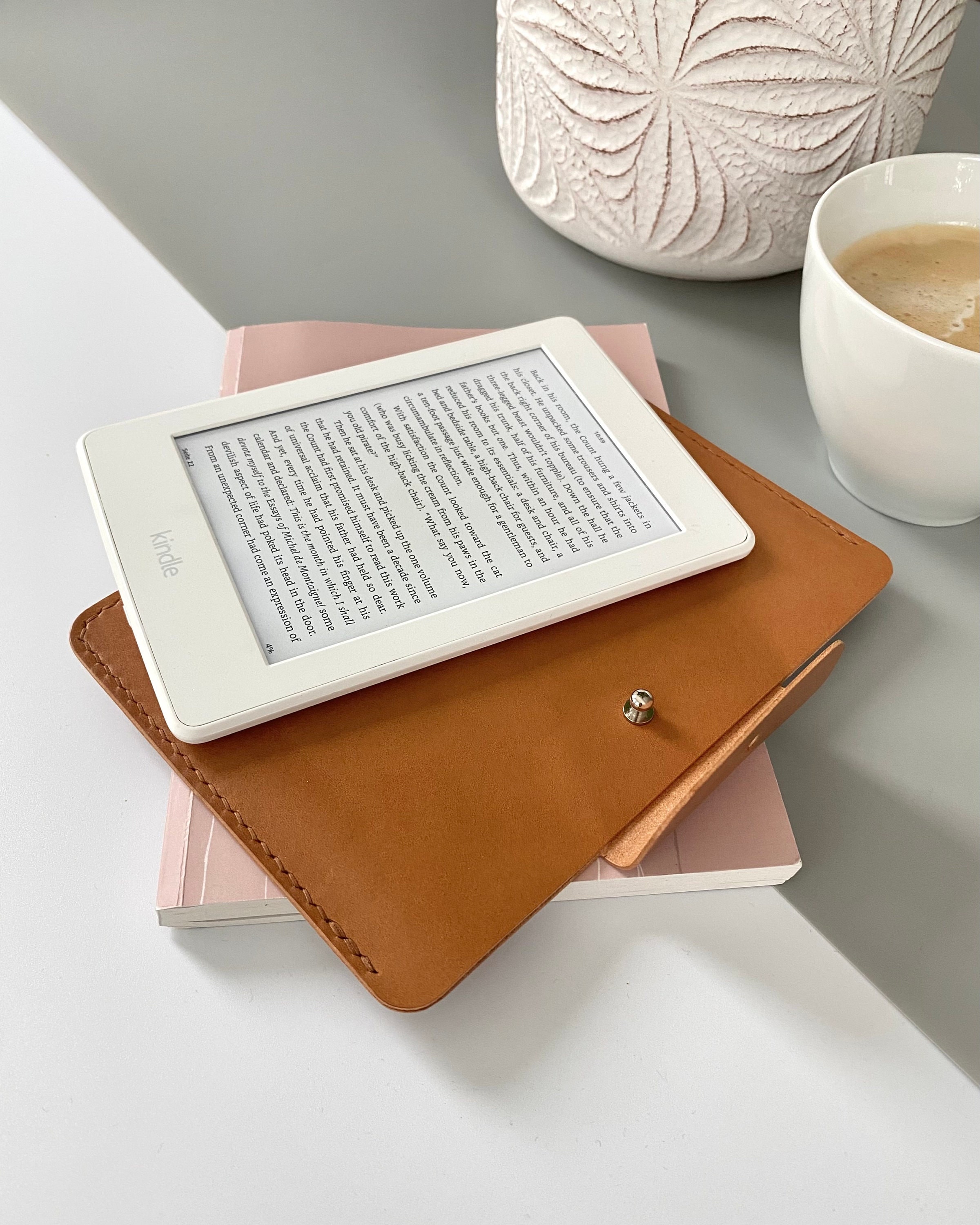 Funda de cuero PU para lector de libros electrónicos para  Kindle 2022  completamente nuevo (flor de albaricoque) Tmvgtek Para Estrenar