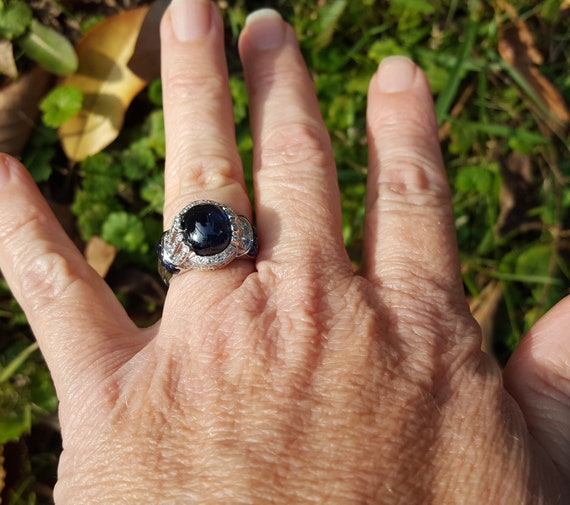 Gorgeous 5Ct Sapphire & Diamond Ring - image 8