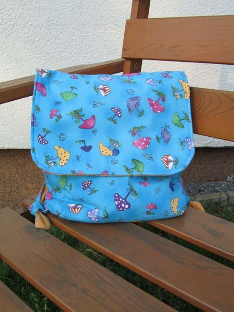 Kinderrucksack Pilze2 Bild 1