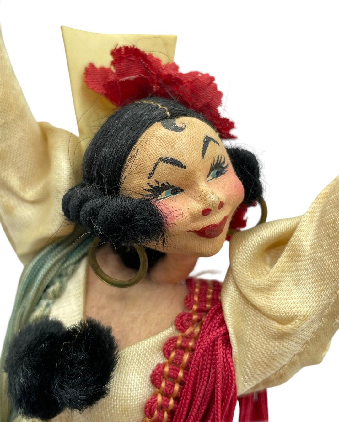 poupée vintage nationality dolls with sleeping eyes Espagne - Label Emmaüs
