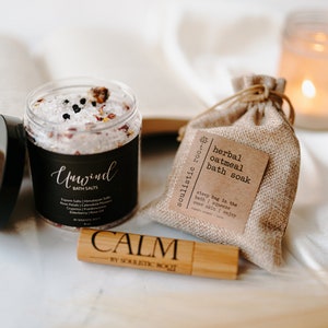 Relaxing Bath Gift Set for Women, Mothers Day Spa Gifts, Relaxing Mother's Day Gift Sets, Self Care Products for Women, Mothers Day Gift Set image 3