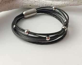 Armband Leder grau schwarz