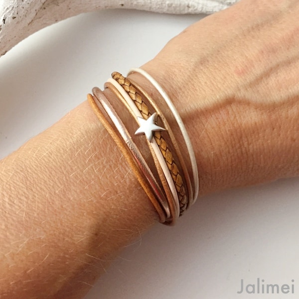 Bracelet en cuir avec petite étoile beige cognac