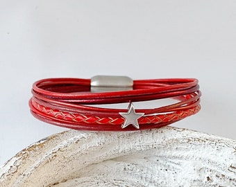 Leather bracelet with small red star