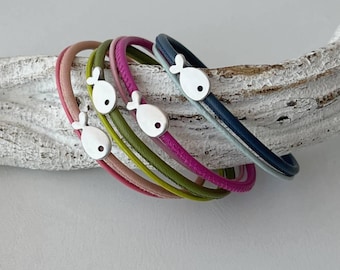 Lederarmband mit Fischchen Kommunion Geschenk