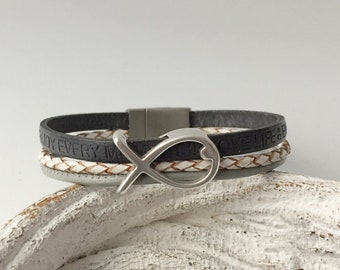 Armband Leer Vis Grijs Wit Bevestiging Communie Cadeau