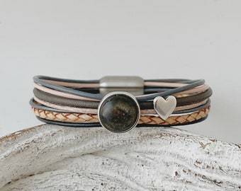 Armband Leder mit Cabochon und Herz dunkelgrau beige