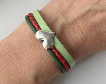 Armband Leder mit Herz grün hellgrün rot