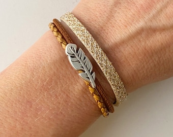 Armband Leder mit Feder beige braun Glitzer