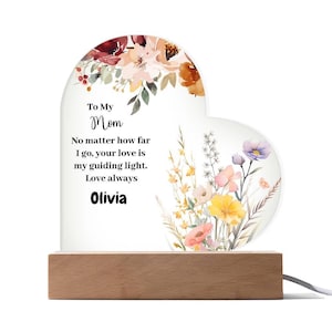 Personalized Gift for Mom – Custom Acrylic Heart Plaque, Mother&#39;s Day Keepsake Present