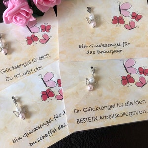 Geschenkkarte, Grußkarte in ROSA mit Schmetterling, Glücksbringer, Motivationskarte mit Engelsanhänger, Schlüsselanhänger