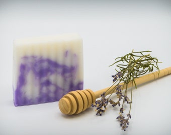 Lavender and Honey Soap Bar | Goats Milk Soap | Detergent Free Soap