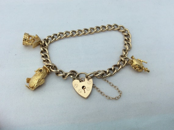 Vintage 9ct Gold Charm Bracelet with Heart shaped