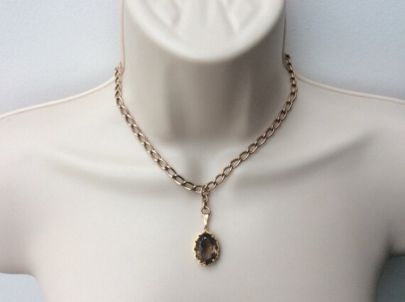 A Victorian 9ct Gold Smoky Quartz Pendant And 15 Linked - 9ct Gold Quartz Pendant A Victorian 9ct Gold Smoky Quartz Pendant And 15 Linked - 9ct Gold Quartz Pendant