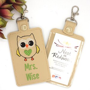 Personalized Owl Badge Holder, Bird Vertical ID Card Case, Animal Lanyard Accessory, Teacher Gift