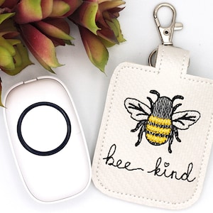 Titular del timbre del aula Bee Kind, estuche del timbre de la escuela, regalo del maestro, accesorio de cordón