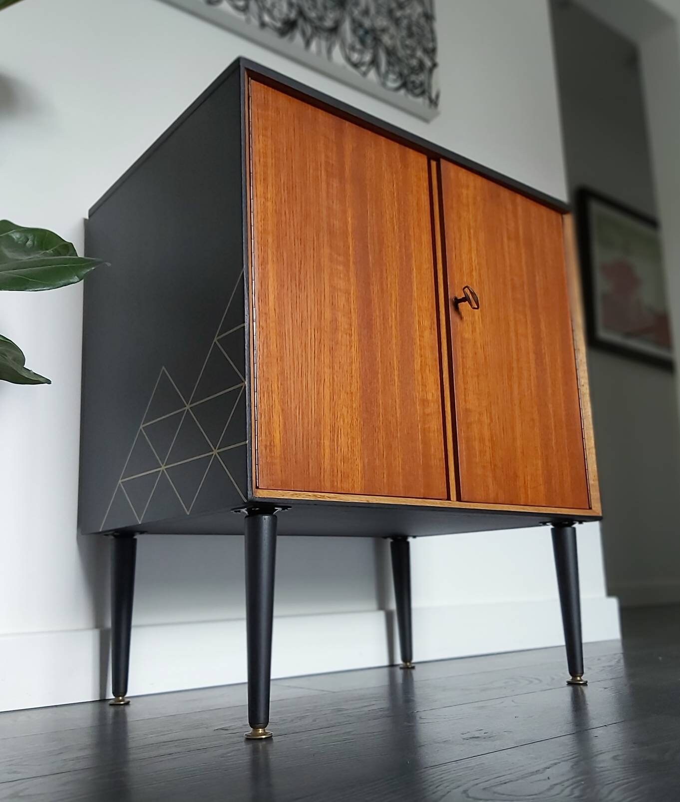 VENDIDO Gabinete de discos de almacenamiento de vinilo | Etsy