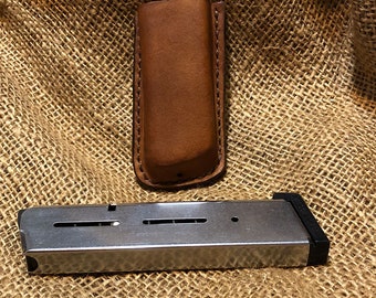 Magazine carrier