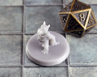 npc miniature Dragonborn Youngling child mini or dnd miniature pieces for tabletop wargaming terrain games is 3D printed to order