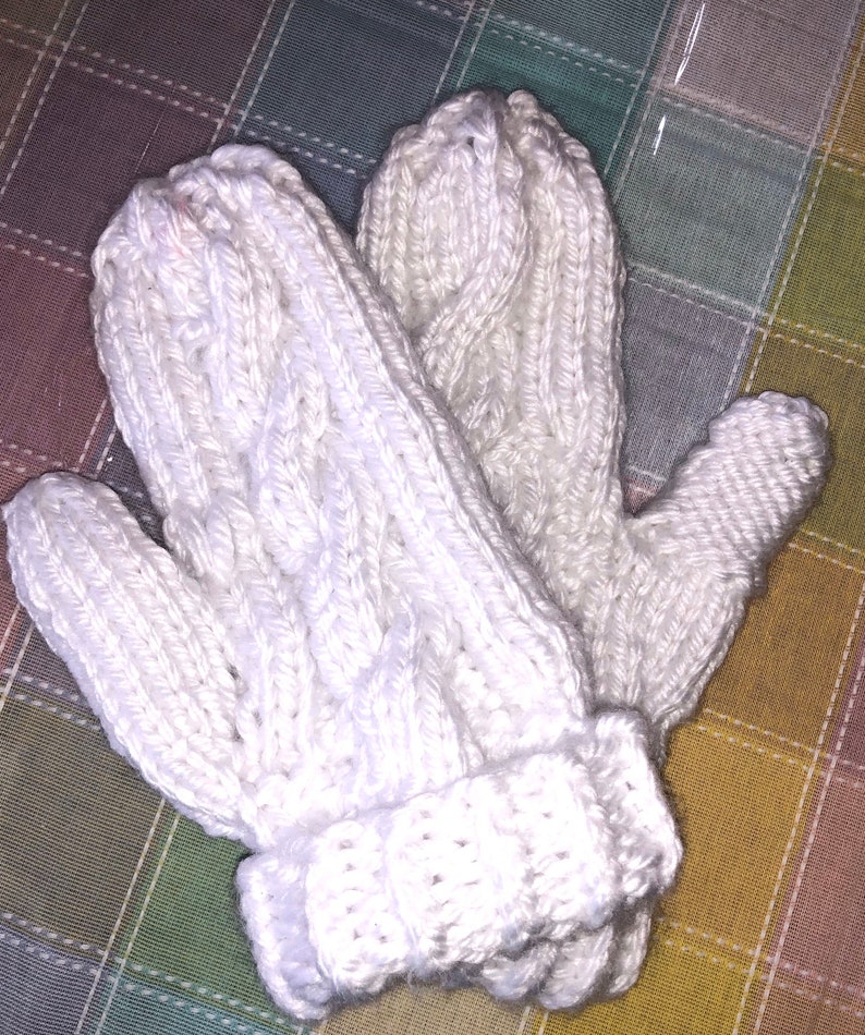 Cable Knit Mittens