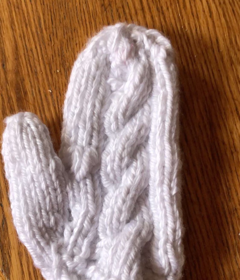 Cable Knit Mittens