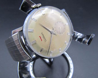 Vintage Beautiful Waltham Large Case Sub Second Swiss Made Watch with Crystal Hour Markers in Great Working Condition!!!