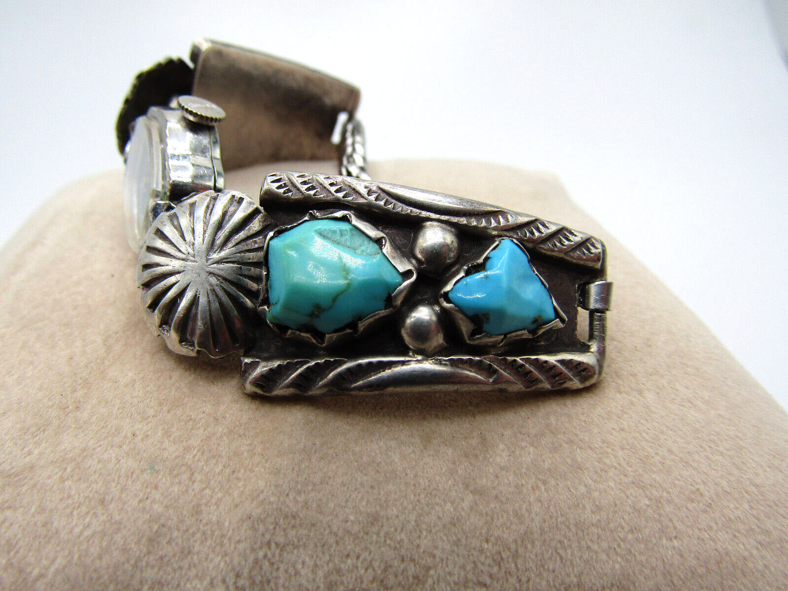 Bulova 17J 10k RGP Sterling Silver Turquoise Tips Watch Native American Works Vintage Beautiful Native American Navajo Sterling Tips  main image 3