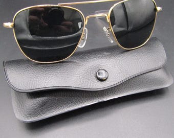 Vintage Rare Welsh Mfg. Co. / American Optical Style Aviator 1/10 12K Gold Filled Bayonet Sunglasses in Excellent Condition!!!