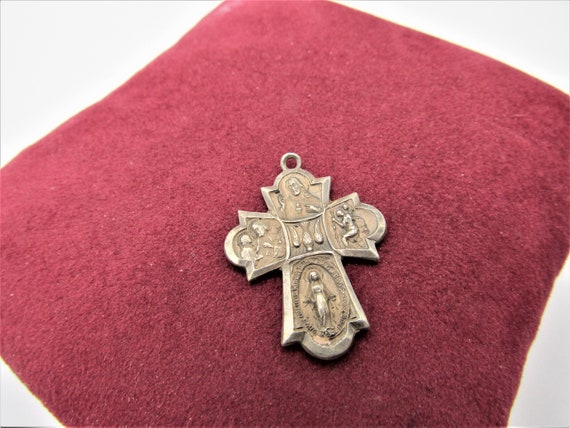Vintage Beautiful Rare 4 Way Cross St Mary Medal … - image 4
