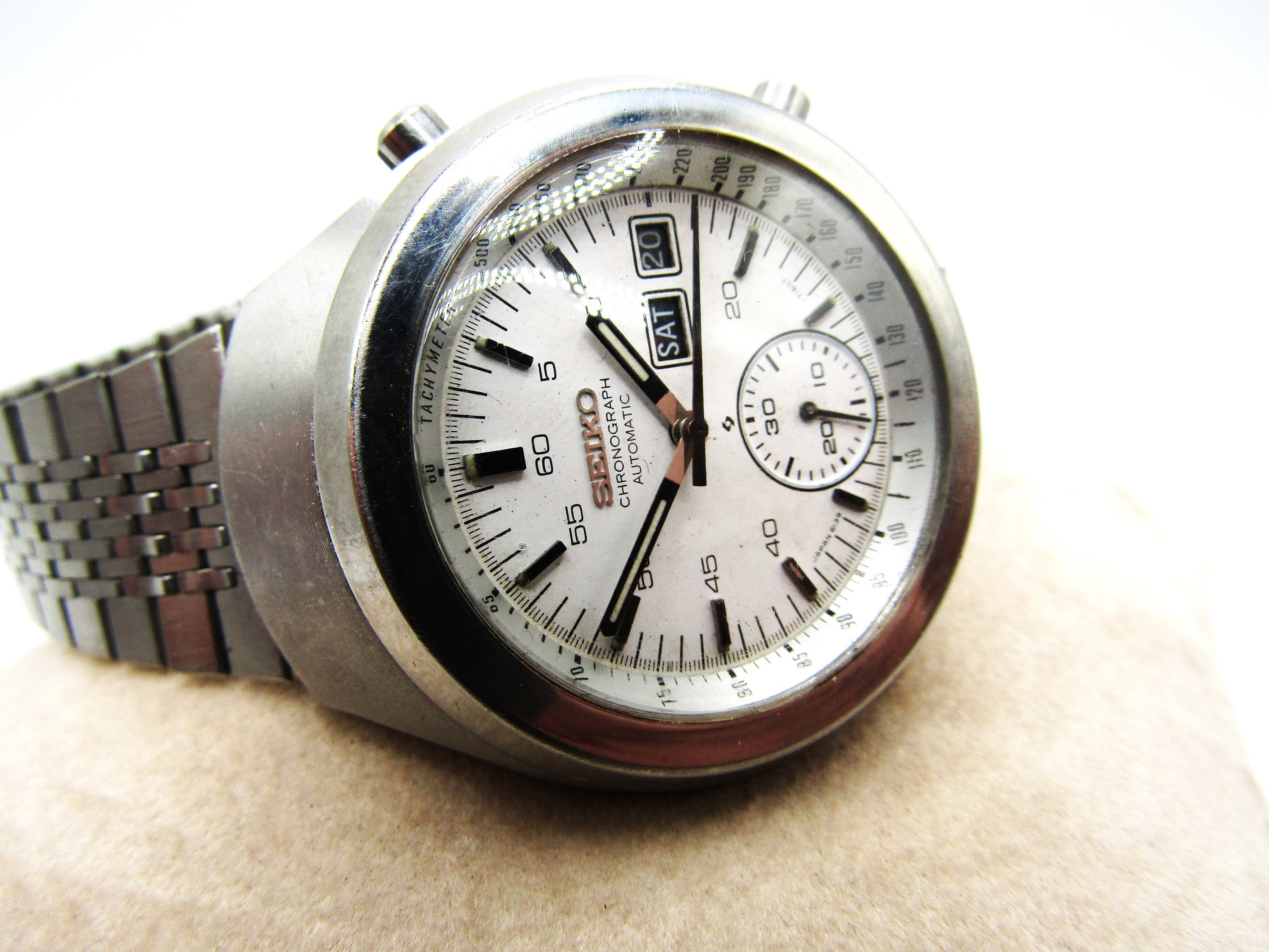 Raro orologio vintage con tachimetro automatico per casco