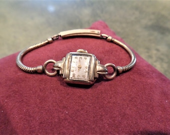 Vintage Rare Gruen Precision Ladies Cocktail Watch 10K Gold Filled Case Band in Great Cosmetic and Working Condition!!!