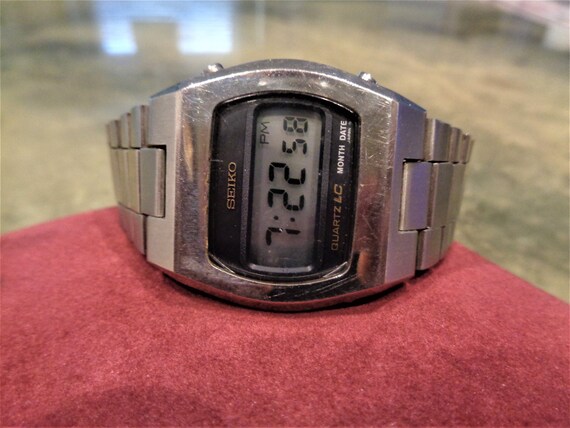 Vintage Rare Seiko 0439-4009 Quartz LC Digital Watch With - Etsy