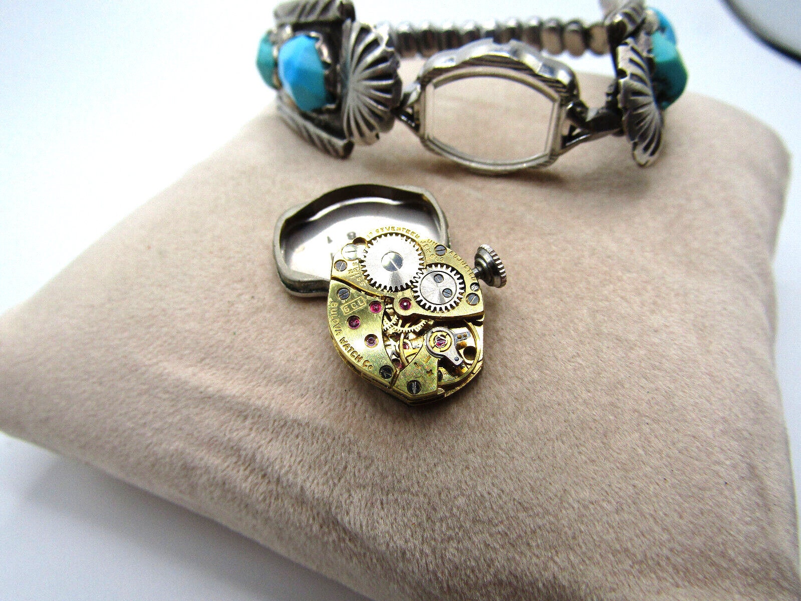 Bulova 17J 10k RGP Sterling Silver Turquoise Tips Watch Native American Works Vintage Beautiful Native American Navajo Sterling Tips  main image 2