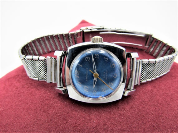 Vintage Beautiful Rare Spider Lugs Caravelle by Bulova  display picture 1