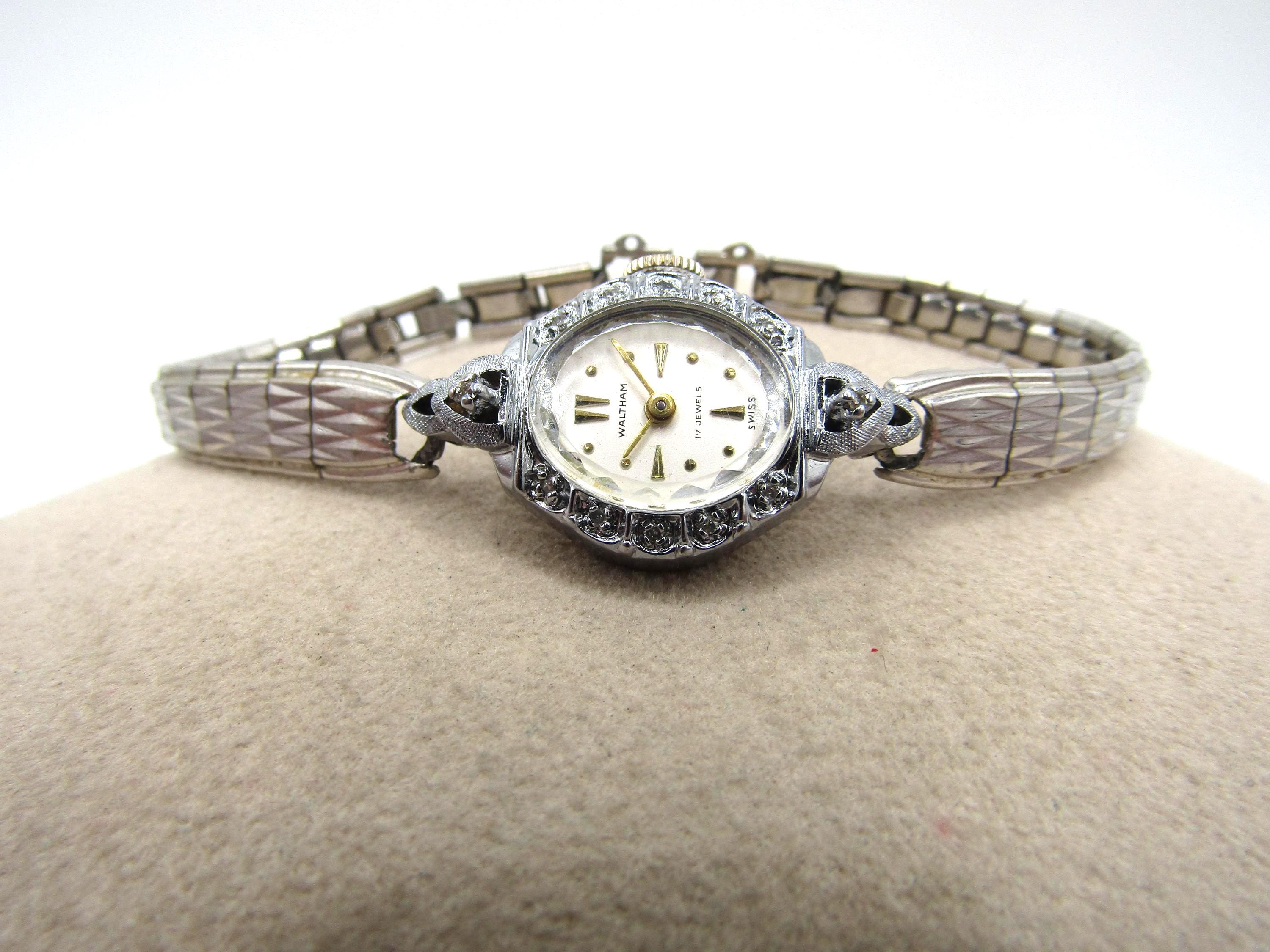 Vintage Beautiful Waltham Ladies Cocktail X12 Genuine Diamond