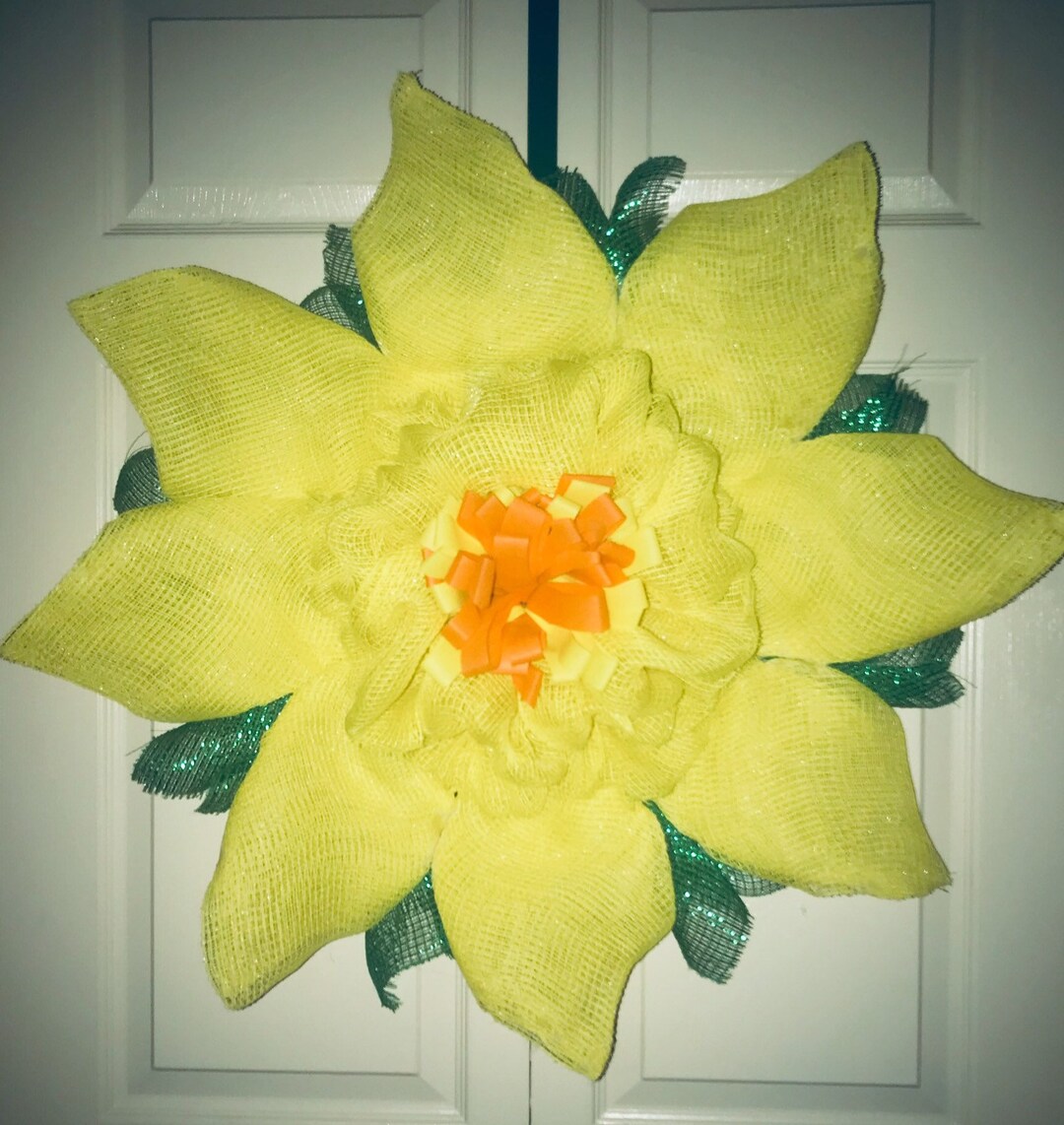 Couronne De Porte Printemps Belle Couronne De Fleurs Saison D'été Et De  Printemps | Vecteur Gratuite Couronne Porte Printemps, image size:1080x1142