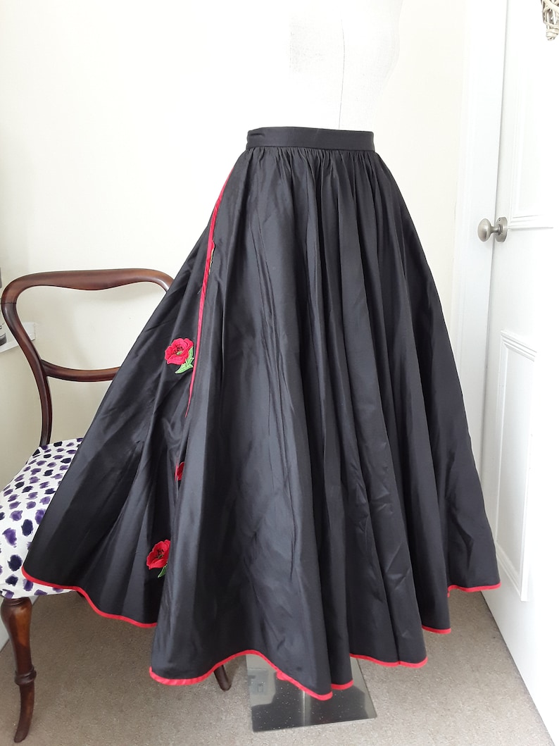 US10 Superb Caroline Charles 1980s Vintage PURE SILK Rockabilly Skirt and Jacket with Suede Belt UK14