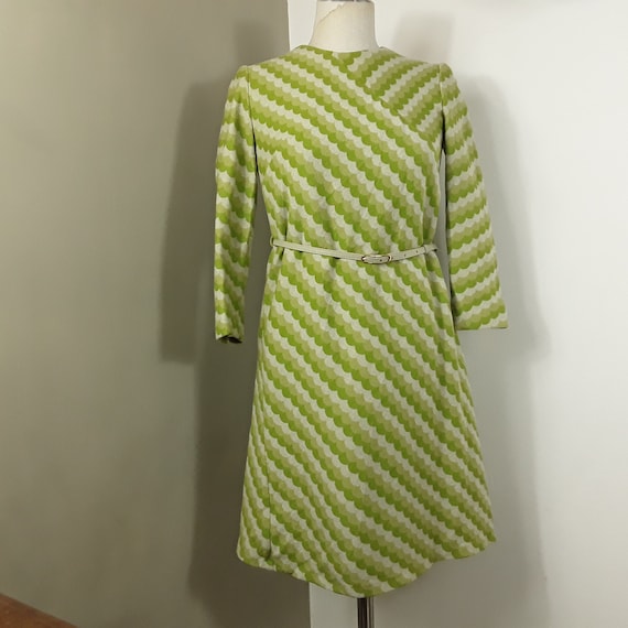 1960s Thick Belted Mod Dress in Abstract Scales D… - image 1