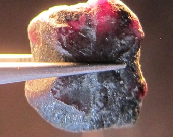 ALEXANDRITE 12,3 CARATS NATUREL Cristal brut de collection, gemme minérale (J18)