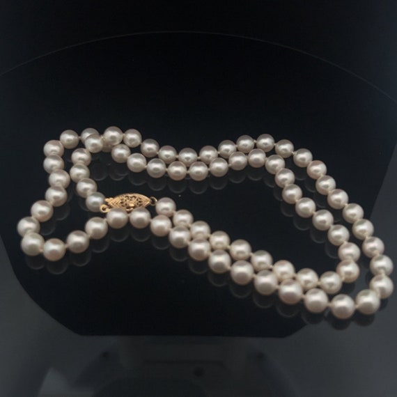 Lady's Strand Of Akaya Cultured Pearls Necklace. - image 1