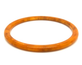 Vintage  ButterScotch and yellow marbled Bracelet