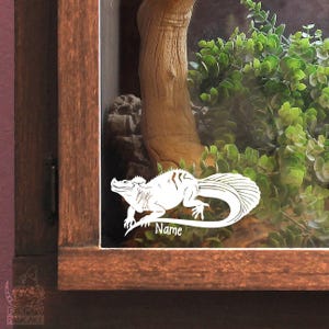 Sailfin Dragon Lizard Vinyl Decal, Cute Reptile Sticker, waterproof vinyl