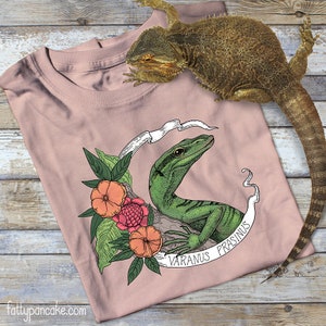 Emerald Tree Monitor Unisex TShirt, Lizard Gift Reptile Apparel