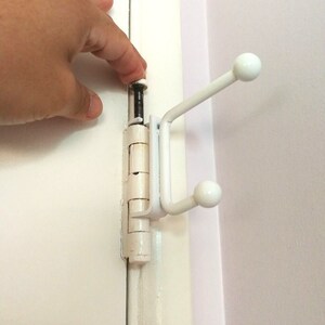 Bathroom Towel Rack, Towel Hanger, Bedroom Coat Rack, Coat Hooks, No Hole Installation Rack, Behind-the-door Hooks image 2