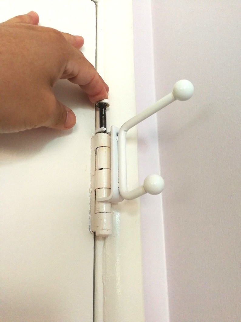 Bathroom Towel Rack, Towel Hanger, Bedroom Coat Rack, Coat Hooks, No Hole Installation Rack, Behind-the-door Hooks image 2