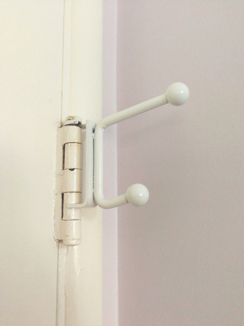 Bathroom Towel Rack, Towel Hanger, Bedroom Coat Rack, Coat Hooks, No Hole Installation Rack, Behind-the-door Hooks image 3