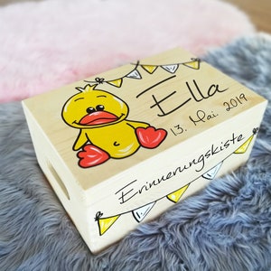 Erinnerungskiste Baby, Erinnerungsbox, Spielzeugkiste, Spielebox, Holzkiste mit Namen, individuell, personalisierbar, Taufgeschenk Bild 4